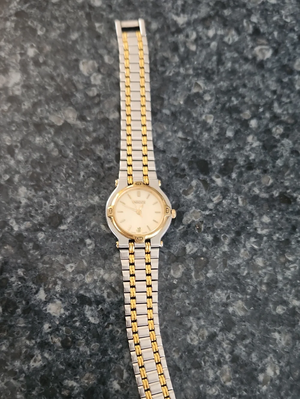 Gucci Vintage Gold and Silver Two-Tone Women’s Bracelet Watch